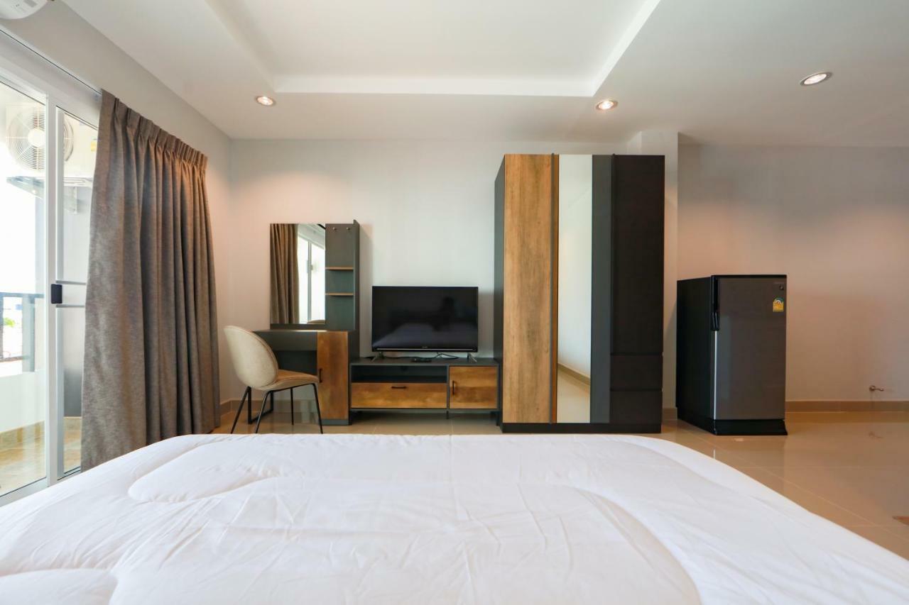Nalanta Hotel Паттайя Экстерьер фото